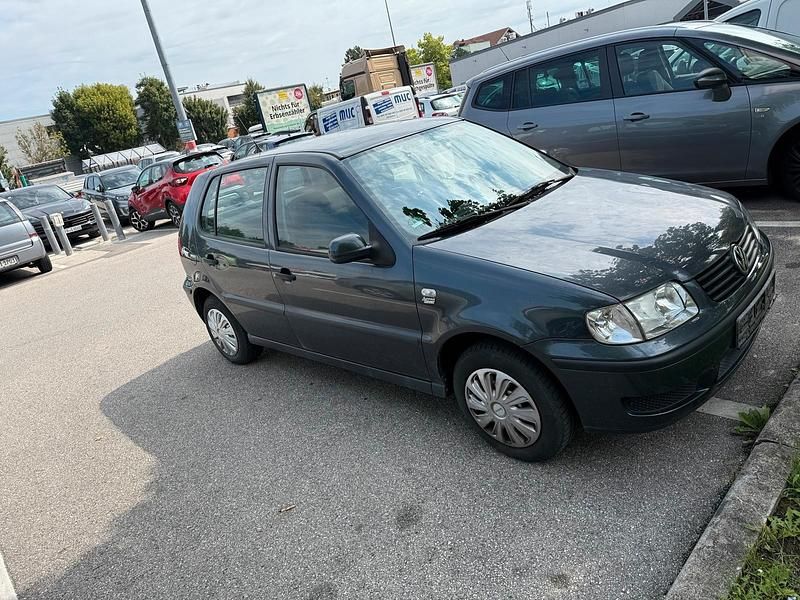 Grau Gebraucht 2001 VW Polo Kleinwagen | 1.200 € (Guter Preis) - Bild 1/4