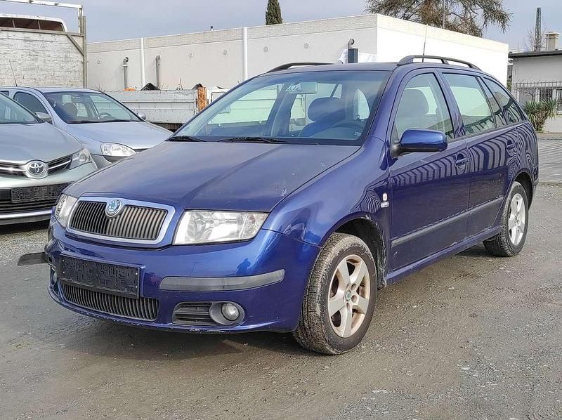 Gebraucht Skoda Fabia 80 PS (58 kW) 2006 Blau Limousine