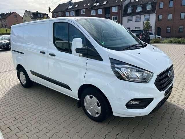 Frostweiß Gebraucht 2019 Ford Transit Custom Trend Van | 19.790 € (Superpreis) - Bild 1/4