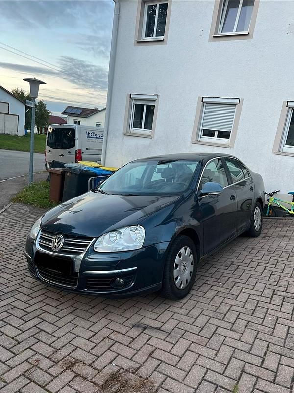 Blau Gebraucht 2006 VW Jetta Limousine | 950 € (Guter Preis) - Bild 1/4