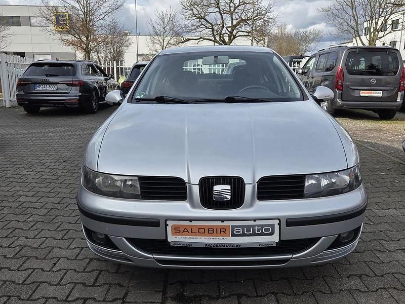 Gebraucht Seat Leon 105 PS (77 kW) 2005 Silber Kleinwagen