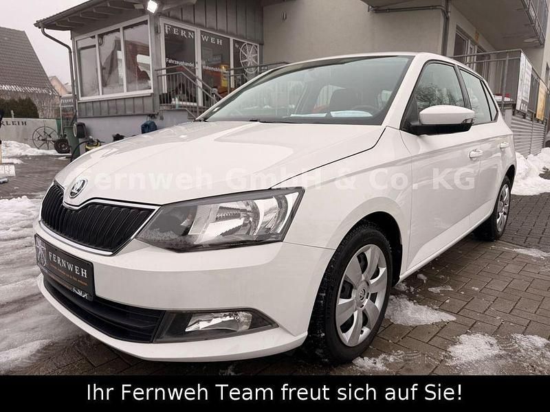 Gebraucht Skoda Fabia Ambition 105 PS (77 kW) 2015 Weiß Kleinwagen