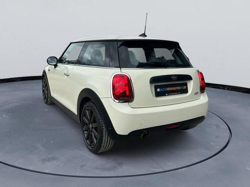 Gebraucht Mini ONE Chili 102 PS (75 kW) 2020 Weiß Kleinwagen