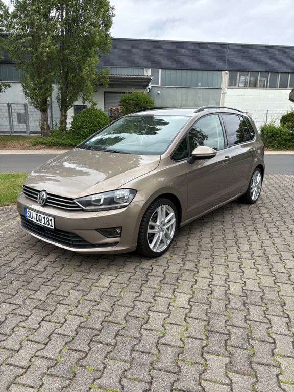 Braun Gebraucht 2014 VW Golf Sportsvan Comfortline Van / Kleinbus | 9.800 € (Guter Preis) - Bild 1/4