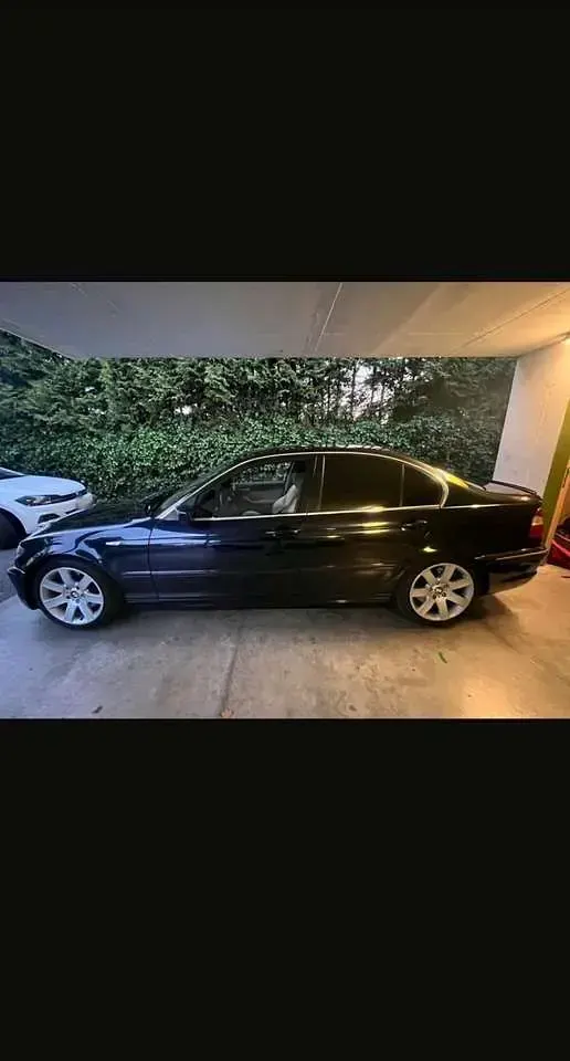 Gebraucht BMW 330 Basis 184 PS (135 kW) 2002 Limousine