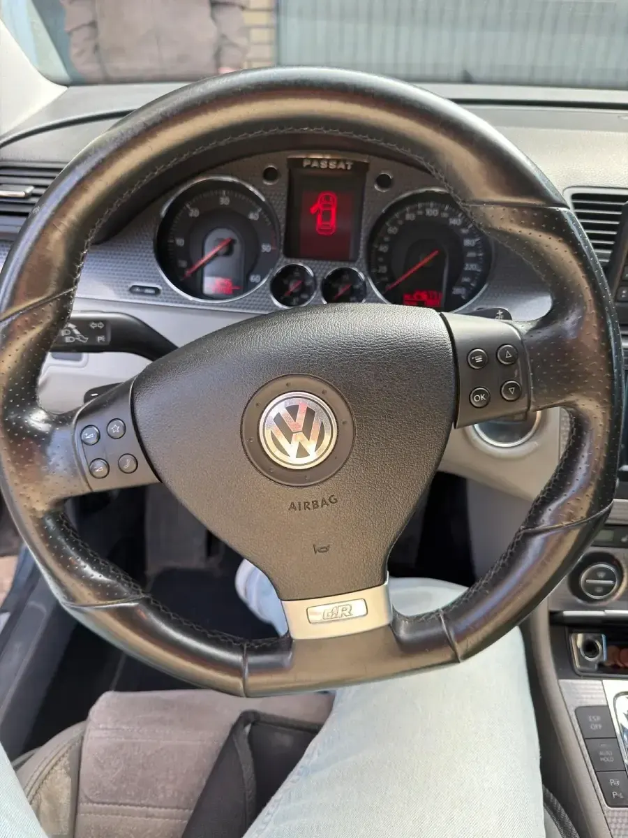 Gebraucht VW Passat R-line 140 PS (102 kW) 2008 Grau Kombi