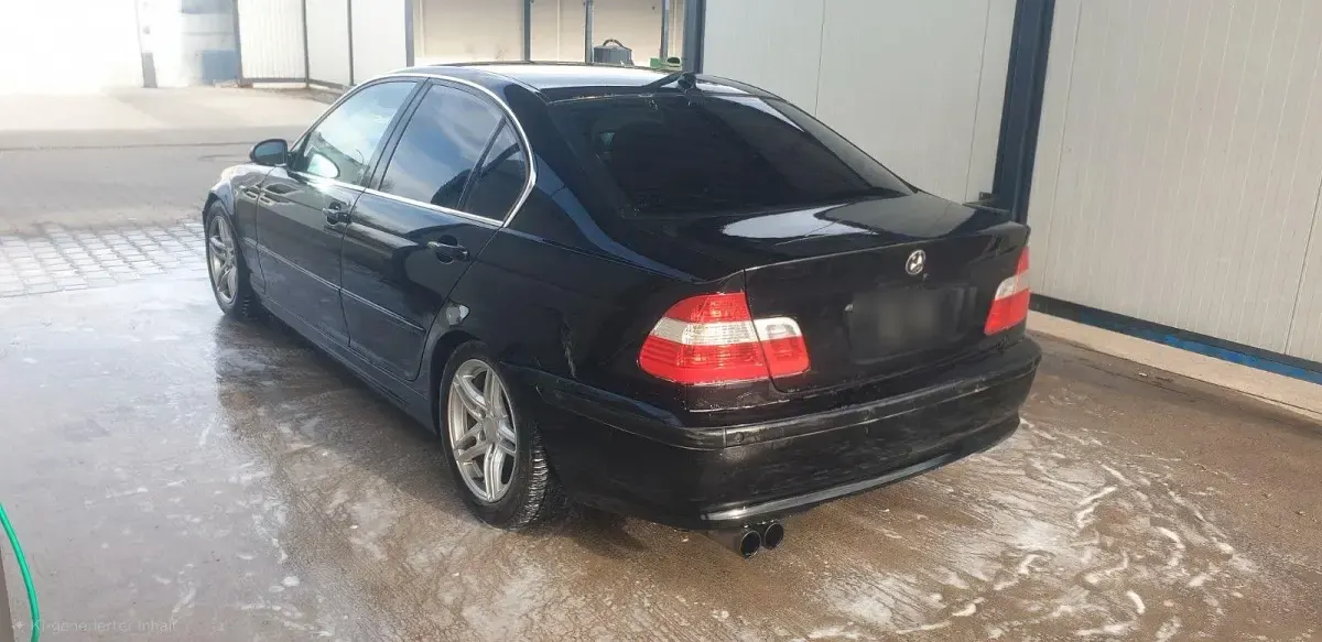 Gebraucht BMW 325 Performance 192 PS (141 kW) 2001 Schwarz Limousine