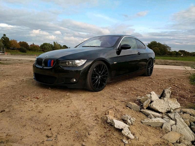 Gebraucht BMW 335 340 PS (250 kW) 2007 Schwarz Coupé