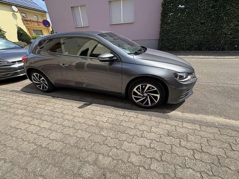 Gebraucht VW Scirocco Sound 179 PS (131 kW) 2017 Coupé