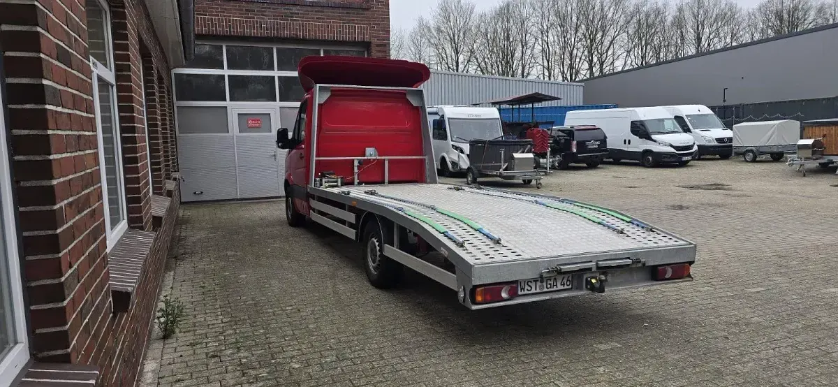Gebraucht VW Crafter 109 PS (80 kW) 2013 Rot Van