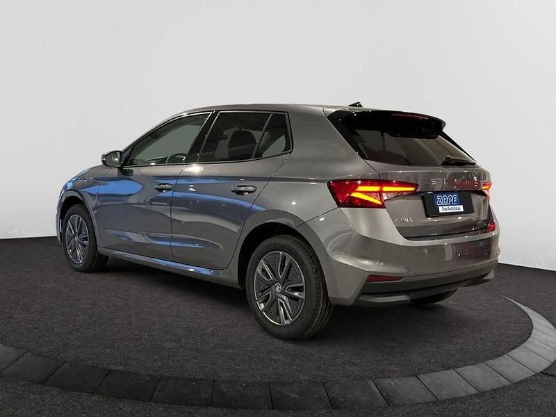 Neu Skoda Fabia 116 PS (85 kW) 2025 Grau Limousine