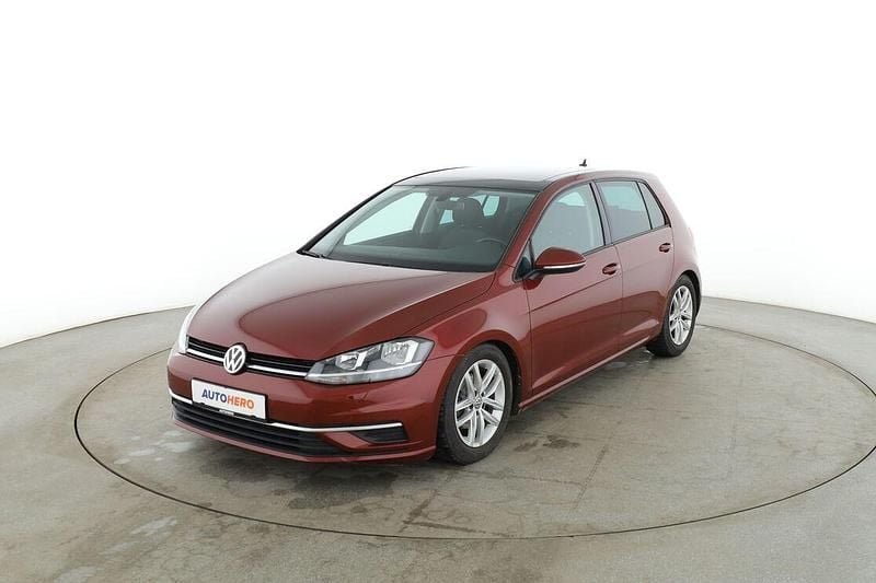 Second-hand VW Golf VII Comfortline 2019 Berlinǎ