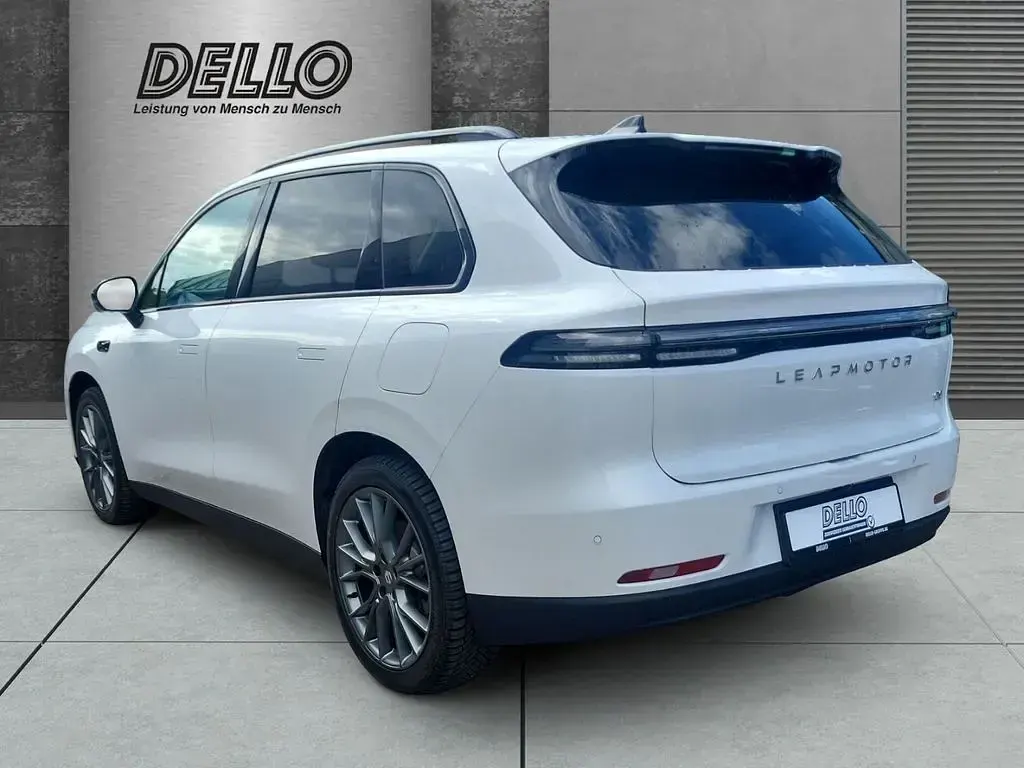 Gebraucht Leapmotor C10 80 kW (109 PS) 2025 Weiß SUV