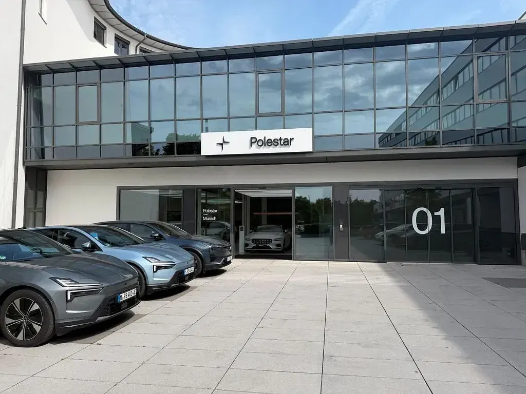 Neu Polestar 2 Long Range Single Motor 219 kW (299 PS) 2026 Grau Kleinwagen