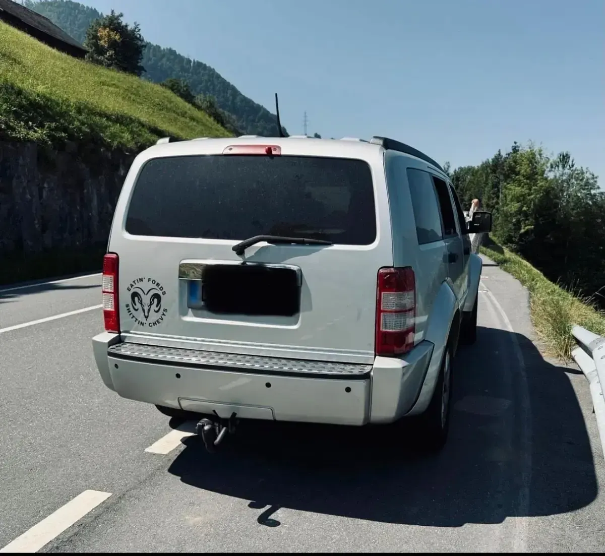 Gebraucht Dodge Nitro SXT 177 PS (130 kW) 2010 Grau SUV