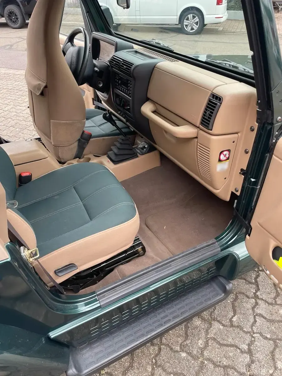 Gebraucht Jeep Wrangler Sahara 169 PS (124 kW) 1999 Grün SUV