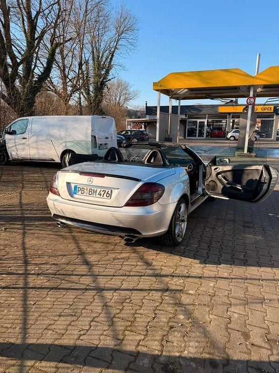 Gebraucht Mercedes SLK200 163 PS (119 kW) 2007 Schwarz Cabrio