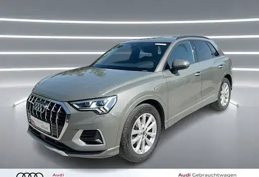 Gebraucht Audi Q3 Advanced 150 PS (110 kW) 2023 Chronosgrau metallic SUV