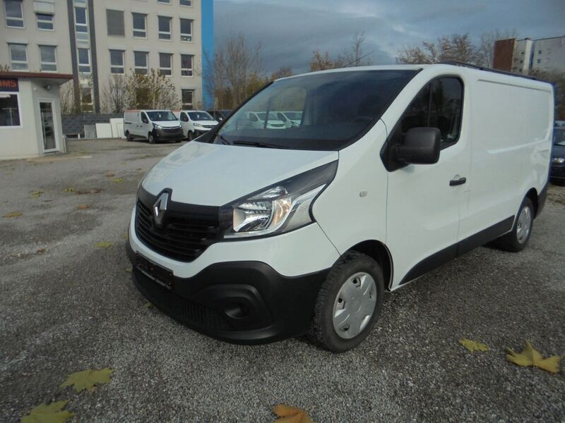 Weiß Gebraucht 2018 Renault Trafic Van | 10.990 € (Fairer Preis) - Bild 1/4