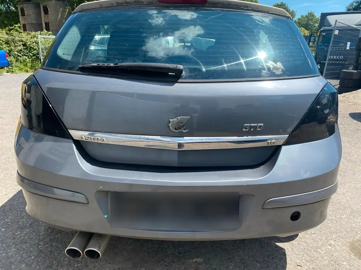 Gebraucht Opel Astra Elegance 125 PS (91 kW) 2004 Grau Limousine
