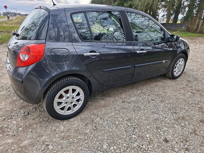 Gebraucht Renault Clio III 75 PS (55 kW) 2007 Schwarz Kleinwagen