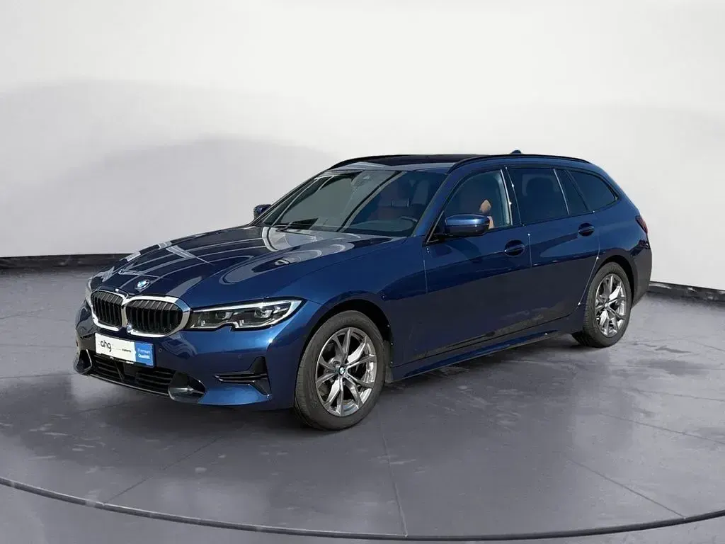Gebraucht BMW 320 Sport Line 190 PS (139 kW) 2022 Blau Kombi