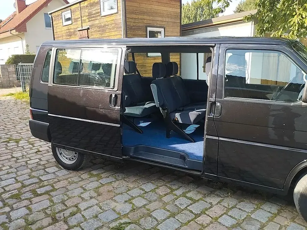 Używany VW T4 151 KM (111 kW) 2002 Czarny Van