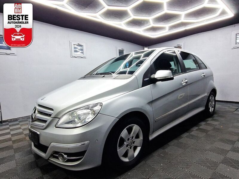 Polarsilber lack Gebraucht 2009 Mercedes B180 Van / Kleinbus | 4.980 € (Guter Preis) - Bild 1/4