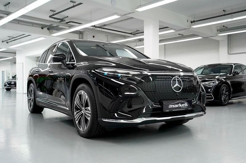 Schwarz Gebraucht 2024 Mercedes EQS450+ SUV | 83.900 € (Etwas zu teuer) - Bild 1/4