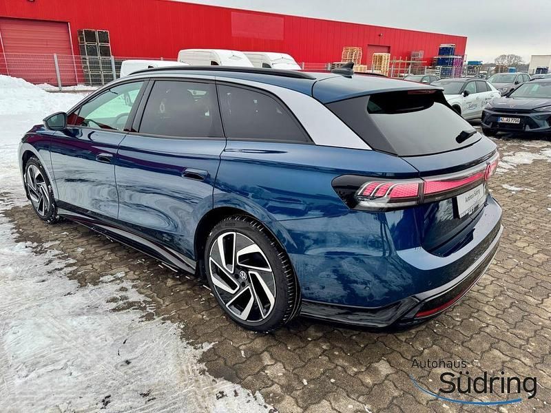 Gebraucht VW ID.7 Pro 210 kW (286 PS) 2025 Aquamarinblau Kombi