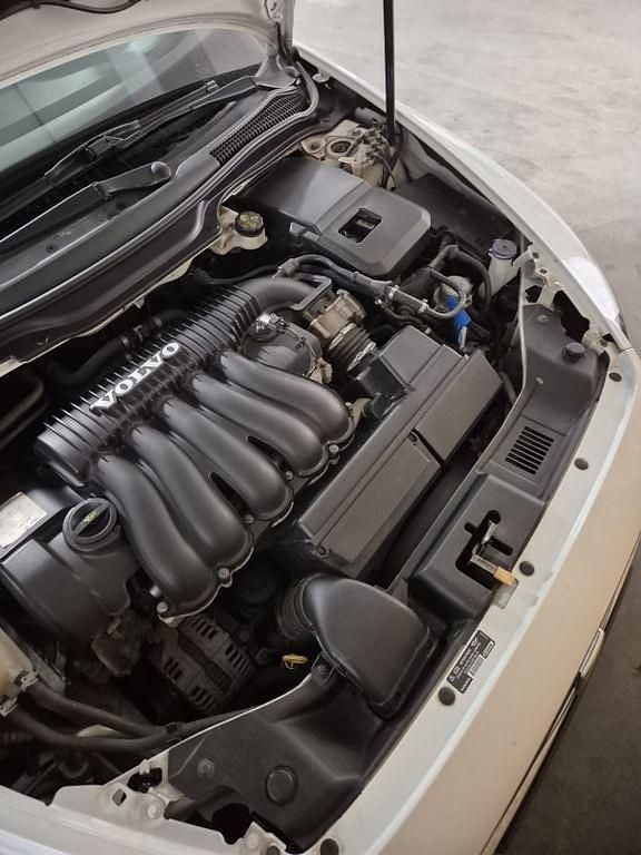 Gebraucht Volvo C30 170 PS (125 kW) 2007 Weiß Kleinwagen