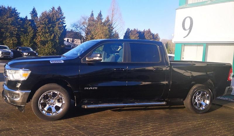 Gebraucht RAM 1500 401 PS (294 kW) 2023 Schwarz Pickup