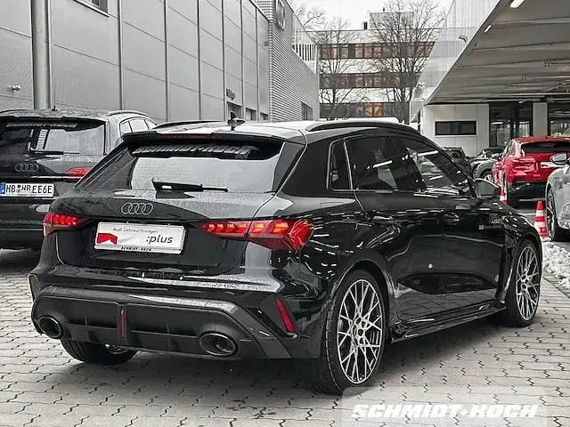 Gebraucht Audi RS3 Sportback Comfort 400 PS (294 kW) 2026 Mythosschwarz metallic Kleinwagen