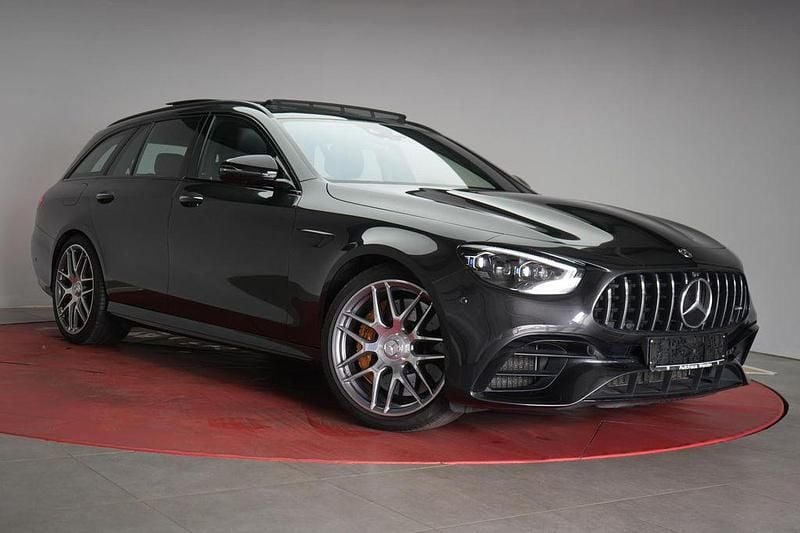 Grau Gebraucht 2021 Mercedes E63 AMG AMG Limousine | 71.450 € (Superpreis) - Bild 1/4
