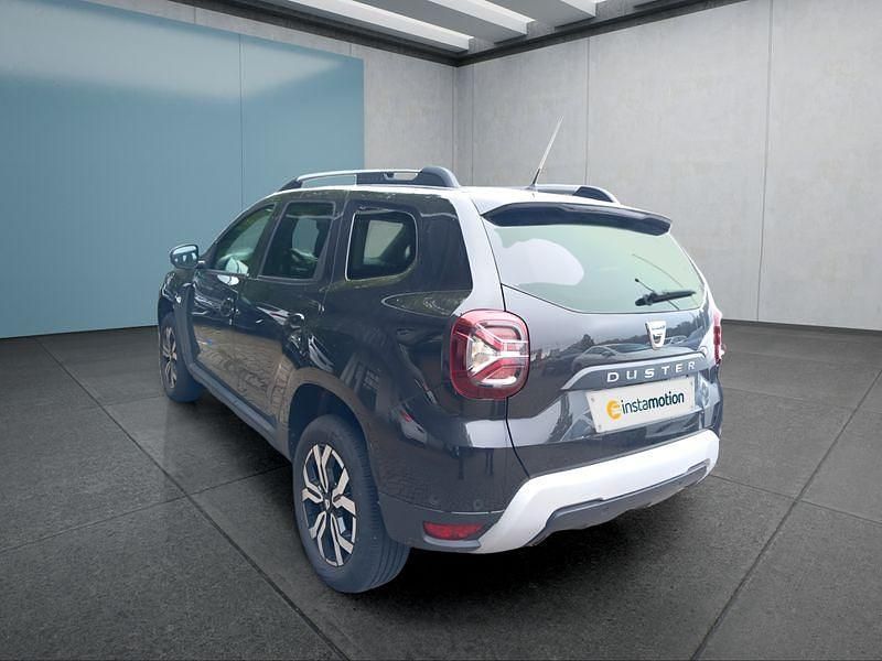 Gebraucht Dacia Duster 131 PS (96 kW) 2022 Schwarz SUV