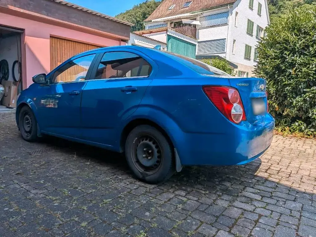 Gebraucht Chevrolet Aveo 101 PS (74 kW) 2026 Blau Limousine
