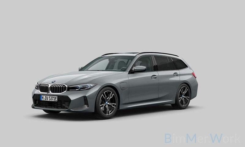 Skyscraper grauc4wschwarz Gebraucht 2022 BMW 330e M Sport Limousine | 39.999 € (Etwas zu teuer) - Bild 1/2