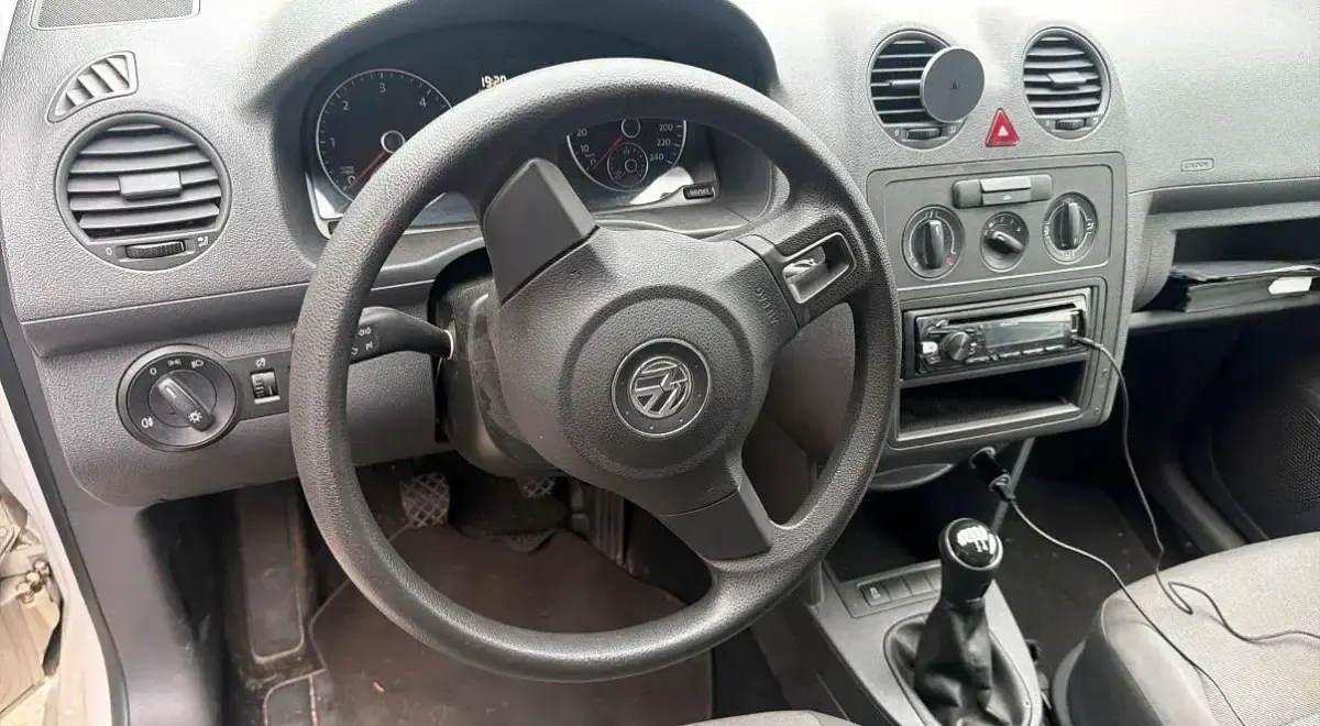 Gebraucht VW Caddy 75 PS (55 kW) 2014 Weiß Van / Kleinbus