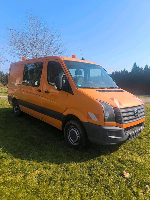 Gebraucht VW Transporter 136 PS (100 kW) 2016 Orange Van