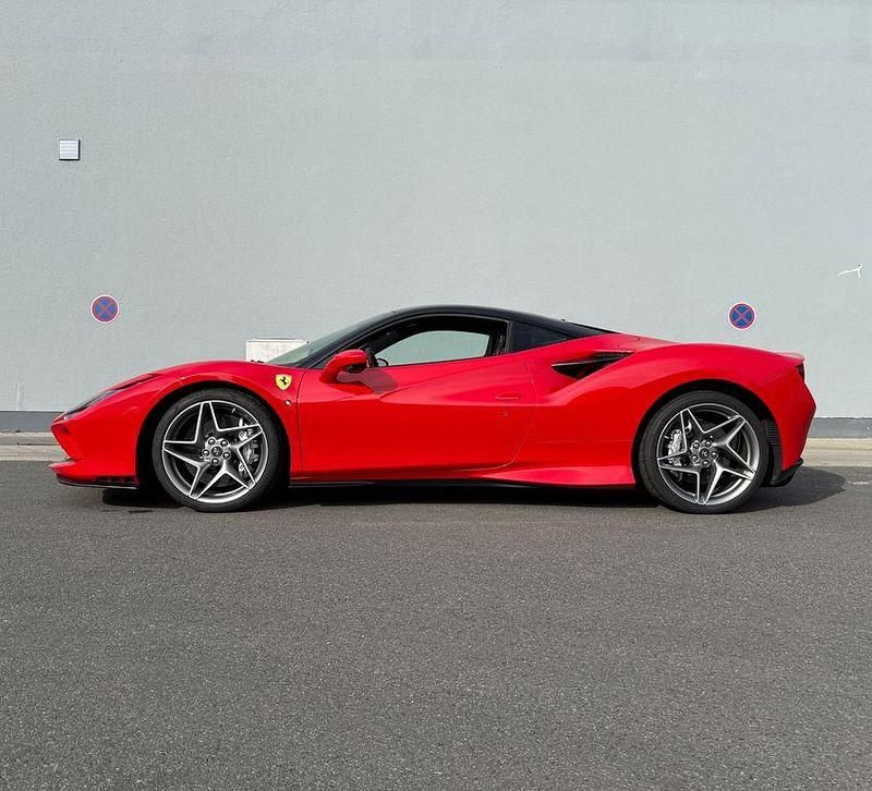 Gebraucht Ferrari F8 721 PS (530 kW) 2021 Rot Coupé