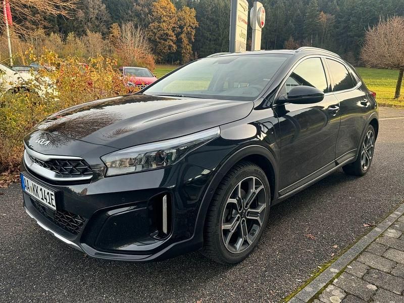 Schwarz Gebraucht 2022 Kia XCeed Platinum Edition SUV | 27.900 € - Bild 1/4