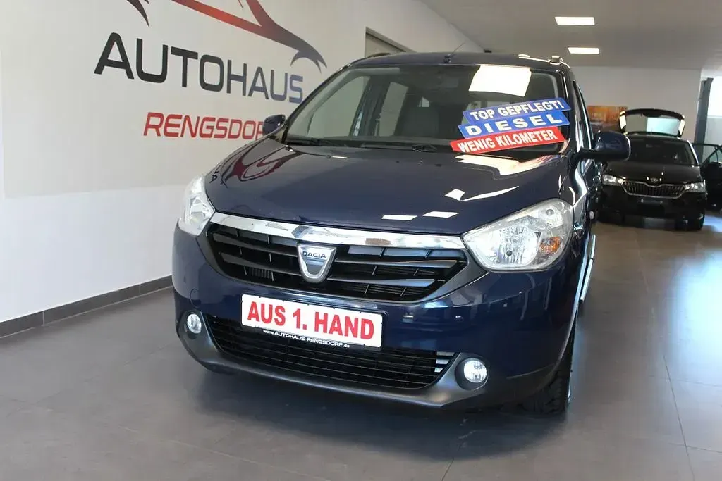 Gebraucht Dacia Lodgy Lauréate 107 PS (78 kW) 2012 Blau Van / Kleinbus