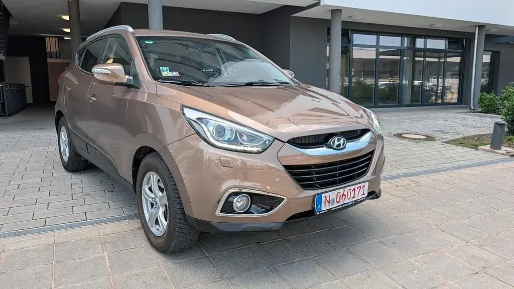 Gebraucht Hyundai ix35 Style 136 PS (100 kW) 2014 Braun SUV