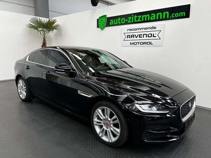 Gebraucht Jaguar XE S 204 PS (150 kW) 2021 Narvik ebony Limousine
