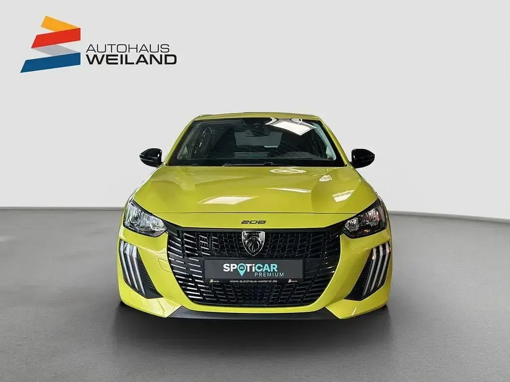 Gebraucht Peugeot 208 Active 101 PS (74 kW) 2024 Gelb Kleinwagen