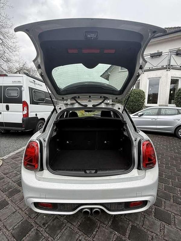 Gebraucht Mini Cooper S 192 PS (141 kW) 2016 Silber Kleinwagen