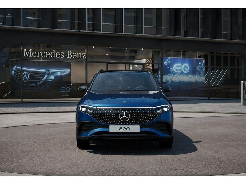 Gebraucht Mercedes EQA350 AMG 214 kW (292 PS) 2024 Blau SUV