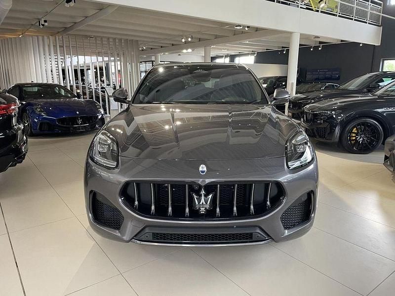 Neu Maserati Grecale 330 PS (242 kW) 2025 Silber SUV
