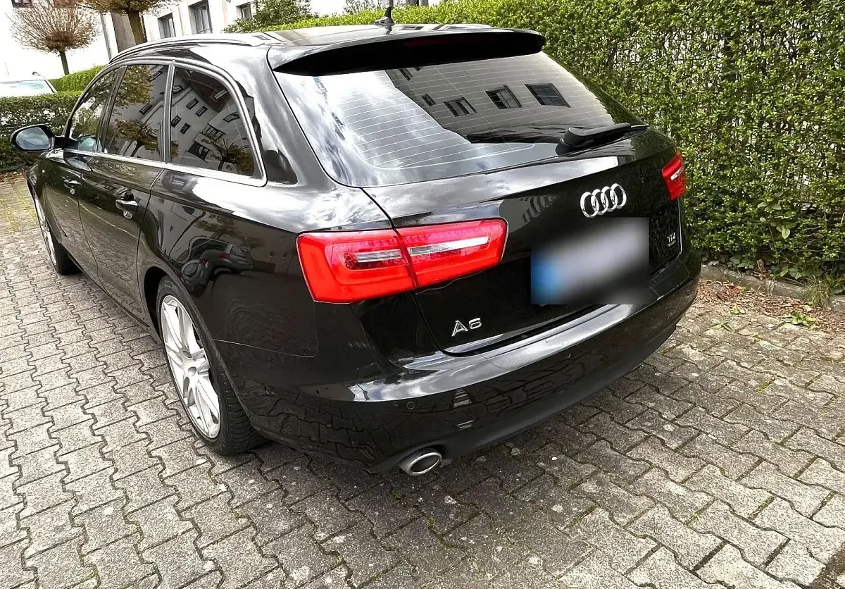 Gebraucht Audi A6 Sport 245 PS (180 kW) 2012 Schwarz Kombi