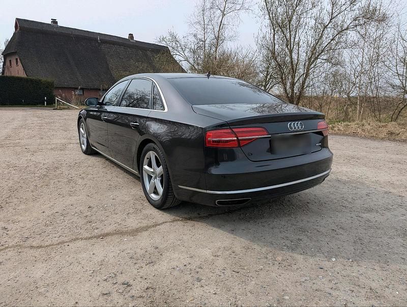 Gebraucht Audi A8L Ambiente 262 PS (192 kW) 2016 Schwarz Limousine